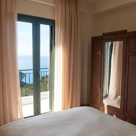 Cyanic Horizon Dhrakata